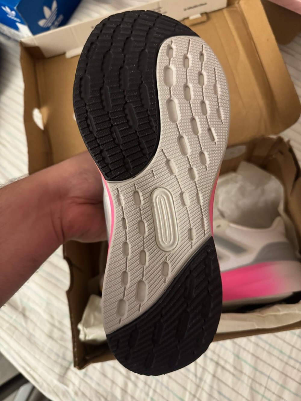 BRAND NEW Adidas Women’s White Running Shoes with Pink and Yellow Gradient - Picture 4 of 5